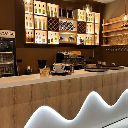 Kaan Hotel Radhimë المظهر الخارجي الصورة