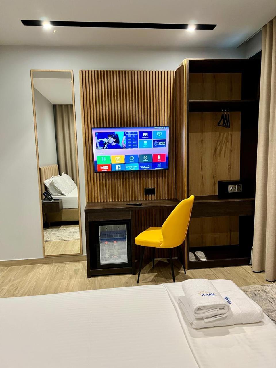 Kaan Hotel Radhimë المظهر الخارجي الصورة